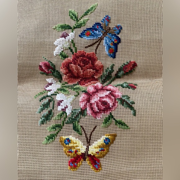 Butterflies And Roses PreWorked VTG NOS Dritz 2525/3 Needlepoint Madeira 18 X 24 - Picture 2 of 5